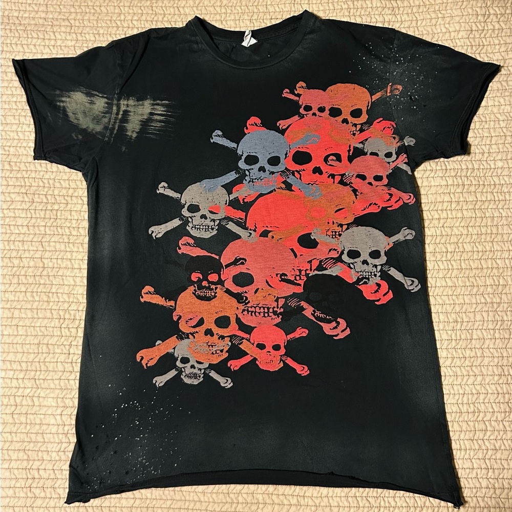 Chip & Pepper RARE Vintage Y2K Black Multi-color Skull Print Distressed T Small